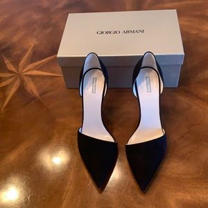 New black suede Giorgio Armani pumps